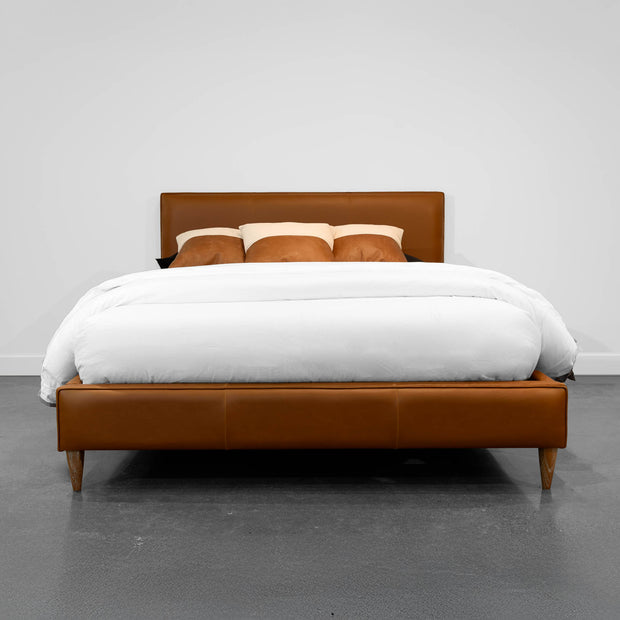 Pisa Queen Bed